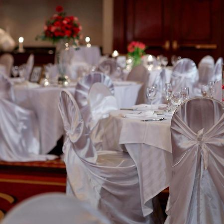 Marriott Hartford/Windsor Airport Otel Dış mekan fotoğraf
