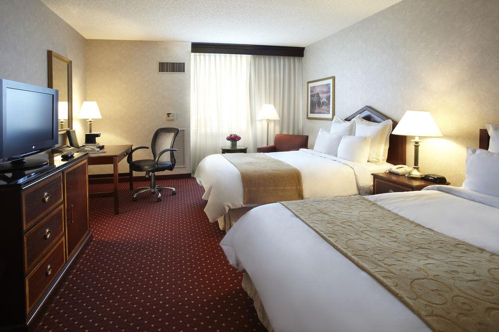 Marriott Hartford/Windsor Airport Otel Dış mekan fotoğraf