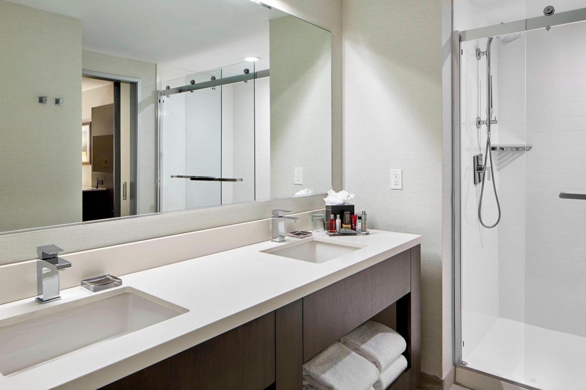 Marriott Hartford/Windsor Airport Otel Dış mekan fotoğraf